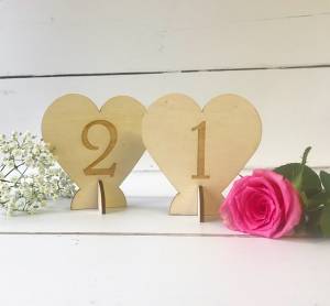 Product thumbnail Freestanding Heart Table Numbers